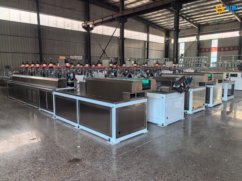 https://www.wdcartonmachine.com/paper-angle-board-machine/