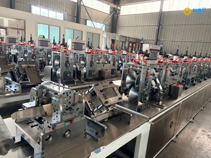 https://www.wdcartonmachine.com/paper-angle-board-machine-product/