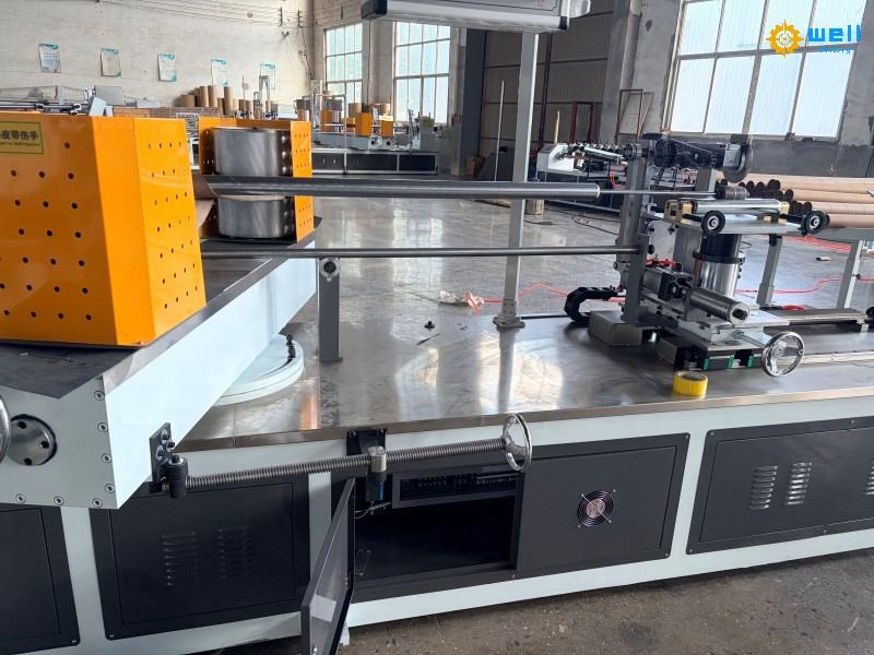 https://www.wdcartonmachine.com/automatic-spiral-paper-core-tube-making-machine-product/