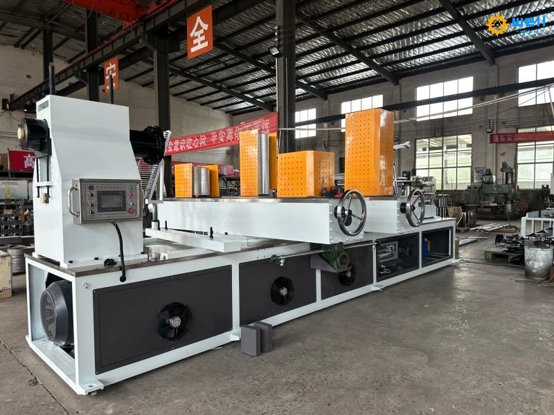 https://www.wdcartonmachine.com/paper-core-tube-making-cutting-machine-product/