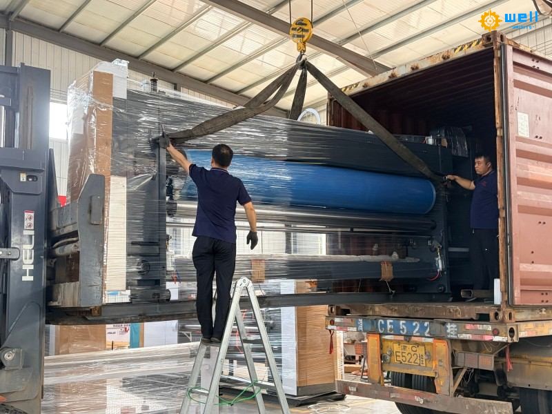 https://www.wdcartonmachine.com/corrugated-cardboard-flexo-printing-die-cutting-slotting-machine-3-product/