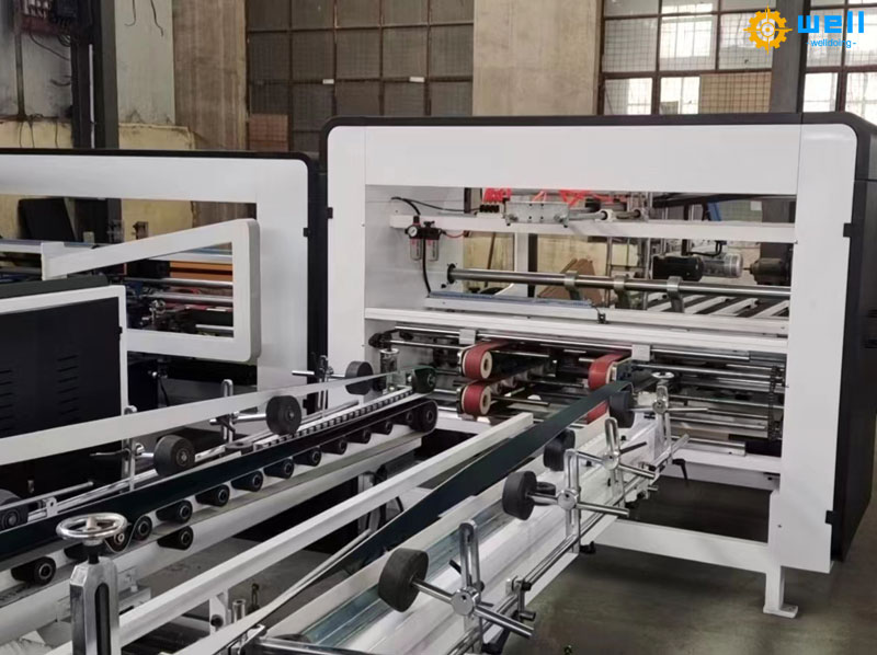 Fully automatic carton box folding gluing machine