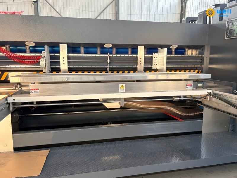 https://www.wdcartonmachine.com/3-color-flexo-printer-slotter-die-cutter-machine-product/