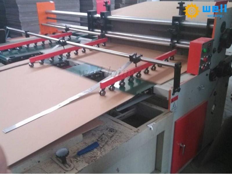 https://www.wdcartonmachine.com/semi-automatic-chain-feeding-printer-slotter-rottery-die-cutter-product/