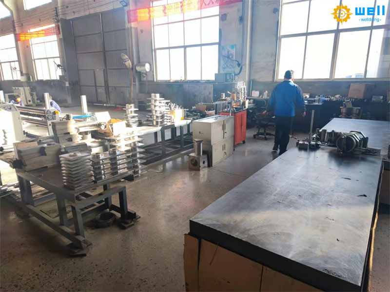 Basic working process of high-speed paper tube making machine